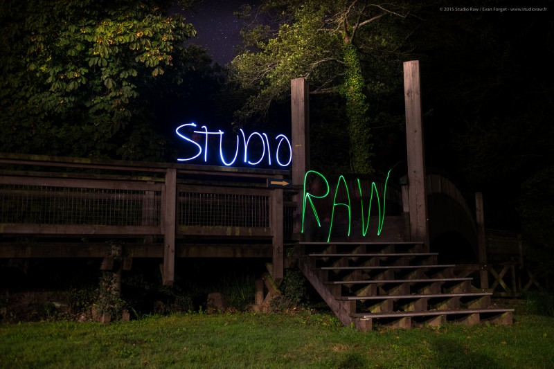Studio Raw - Thème Etoiles / Light Painting par Evan Forget
